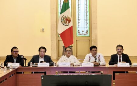 Gobierno federal retoma diálogo con integrantes de la CNTE