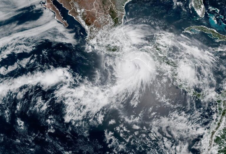 Inicia temporada de huracanes 2026 en atlántico; Quintana Roo habilitará más de 800 refugios