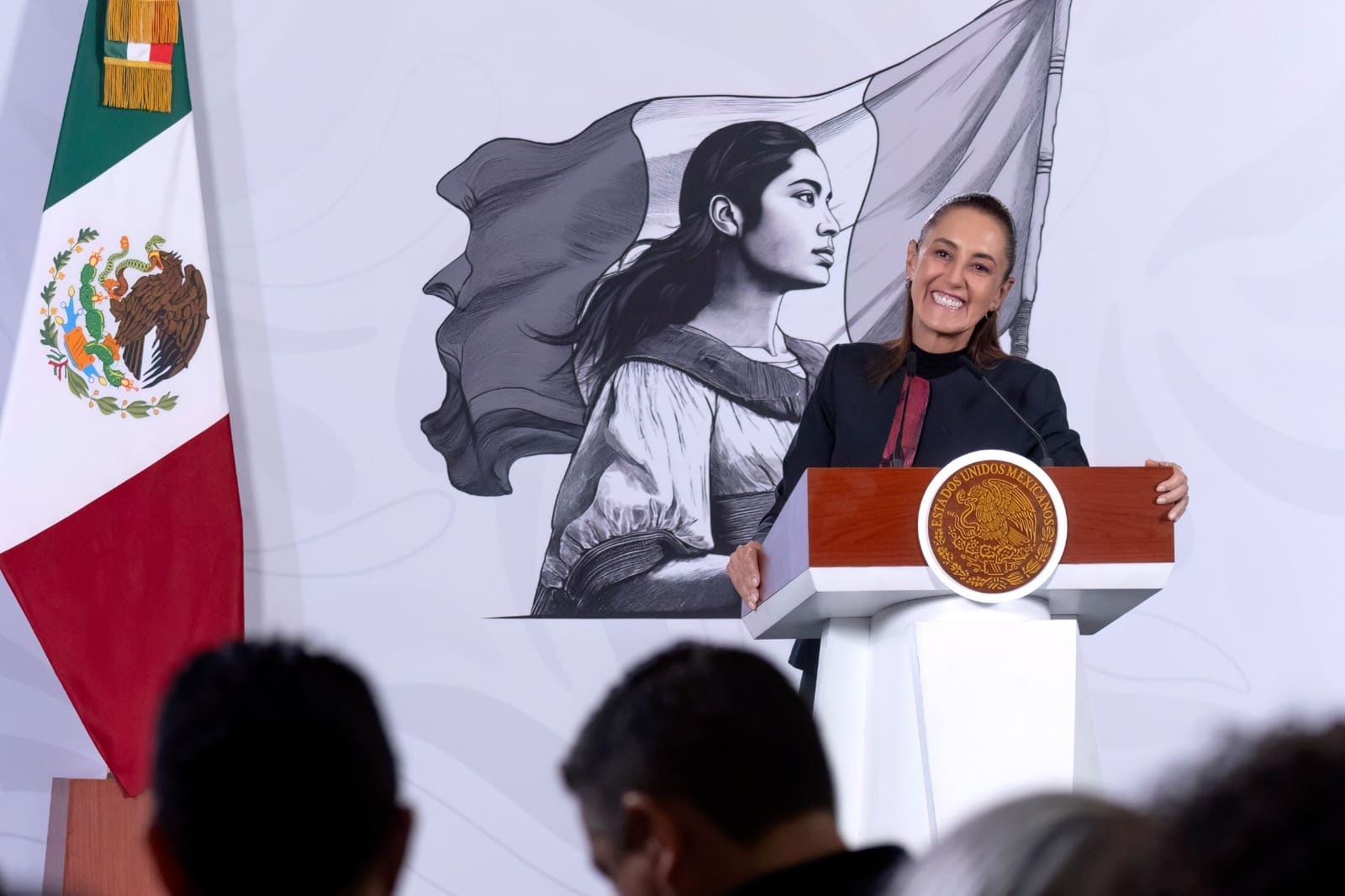 Asistencia de Sheinbaum a inauguración del Mundial en el Zócalo depende de protestas de la CNTE