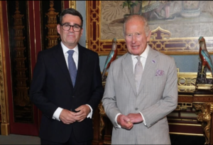 Asume Andy Burnham como nuevo Primer Ministro del Reino Unido